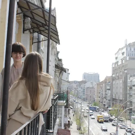 호스텔 On Universytet 키예프